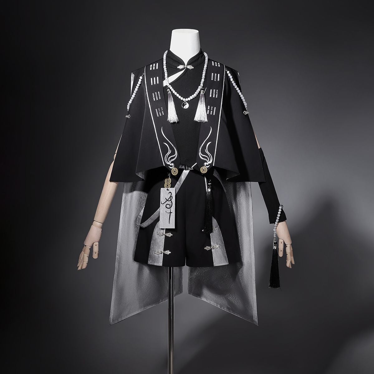 Stylish Cape Shorts Set