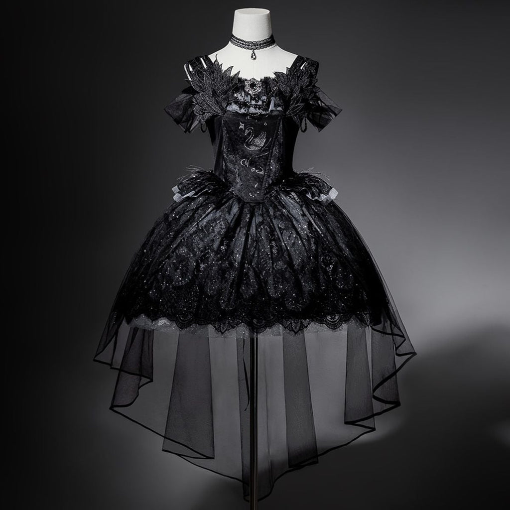 Elegant Gothic Lace Off-Shoulder Ensemble