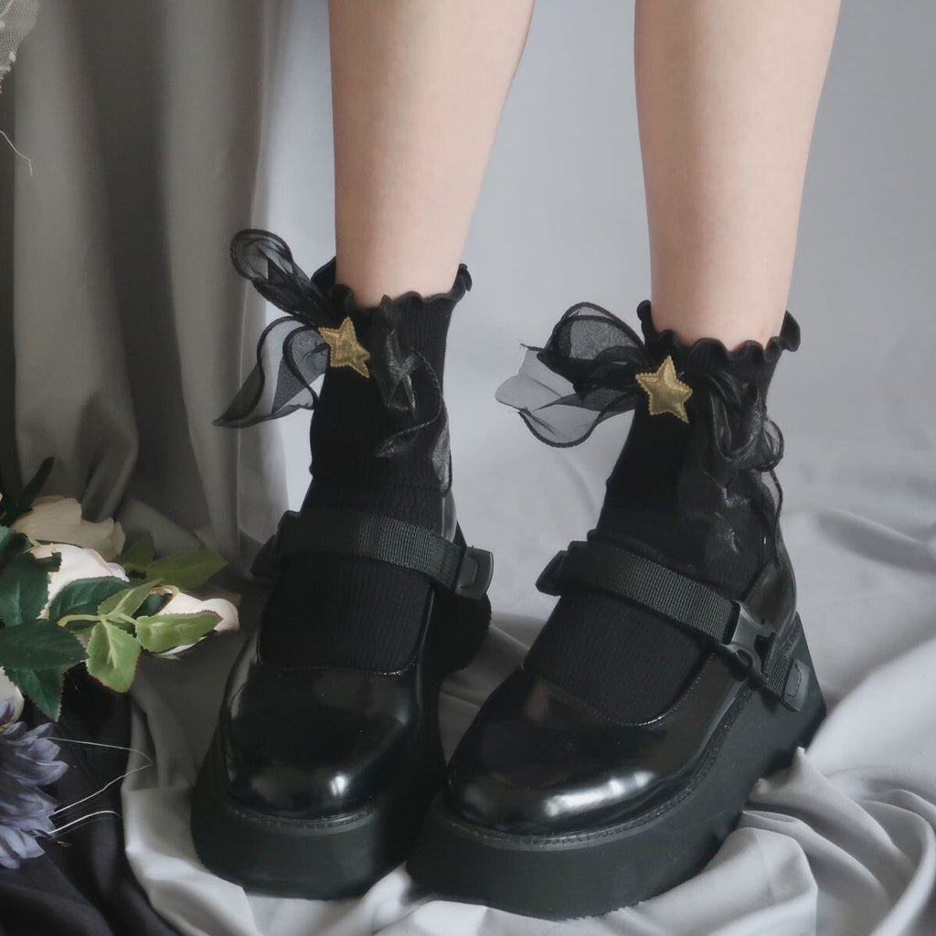 Frilled Star Pattern Ankle Socks