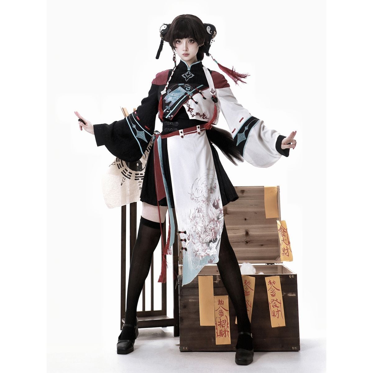 Stylish Asymmetrical Oriental Lolita Set