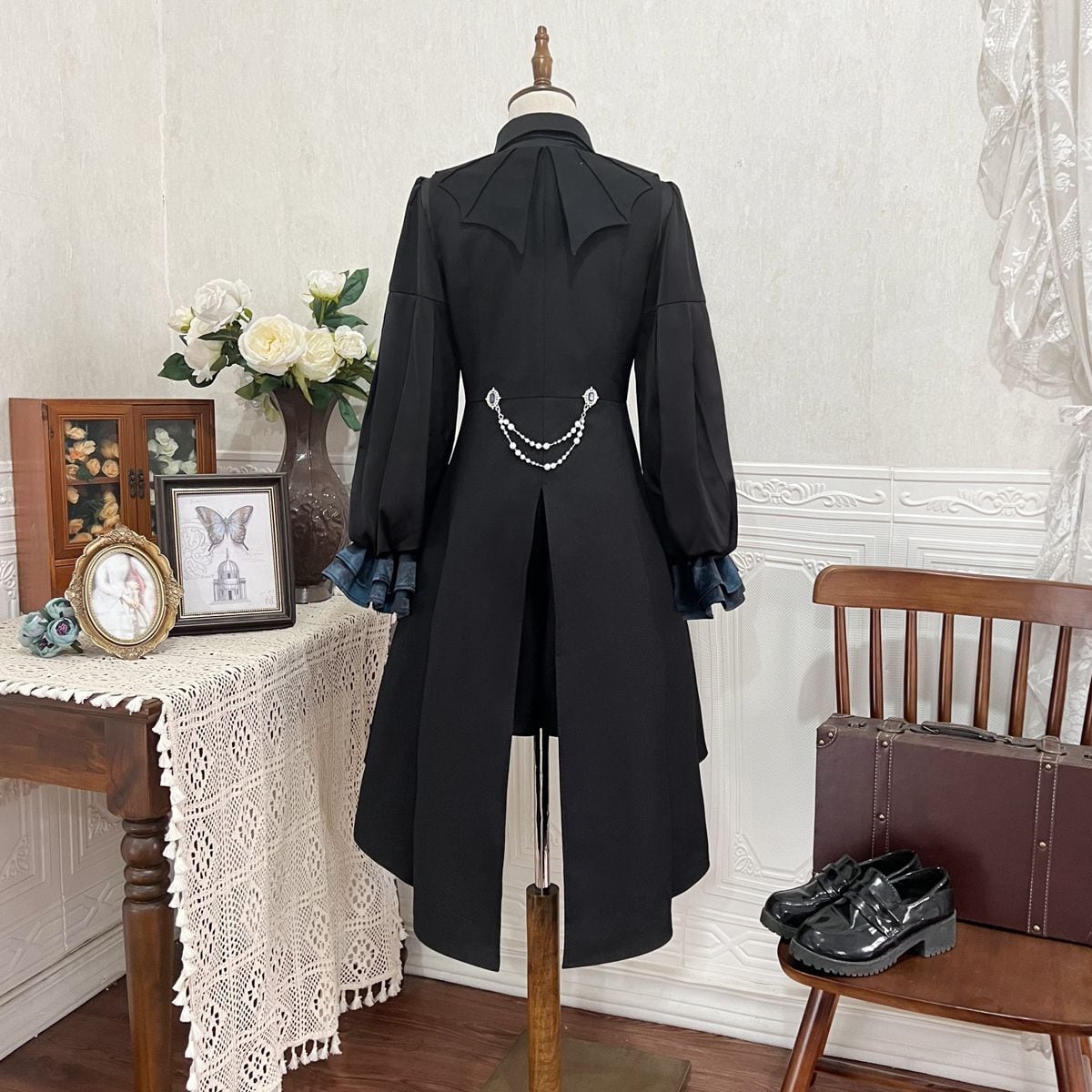 Noble Black and Blue Prince Attire