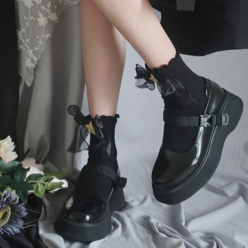 Frilled Star Pattern Ankle Socks