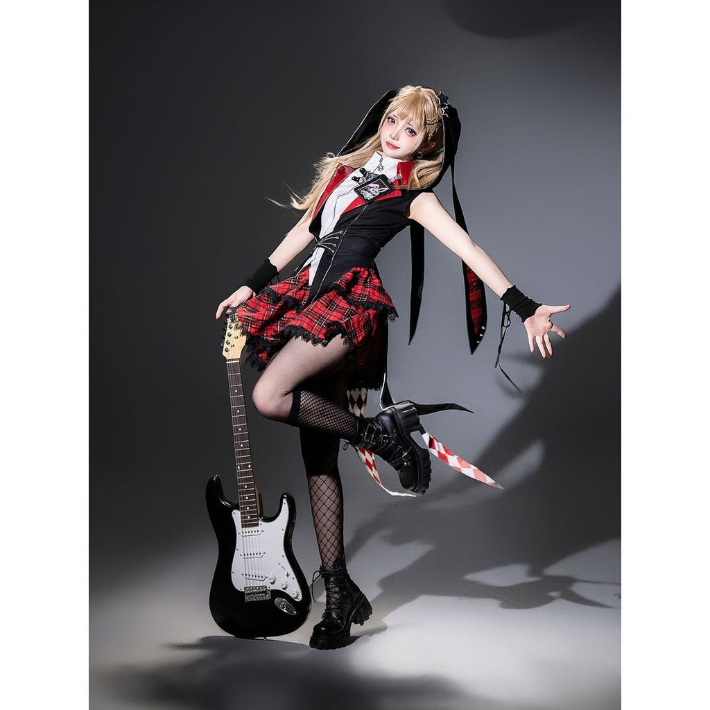 Whimsical Checkered Rabbit Set