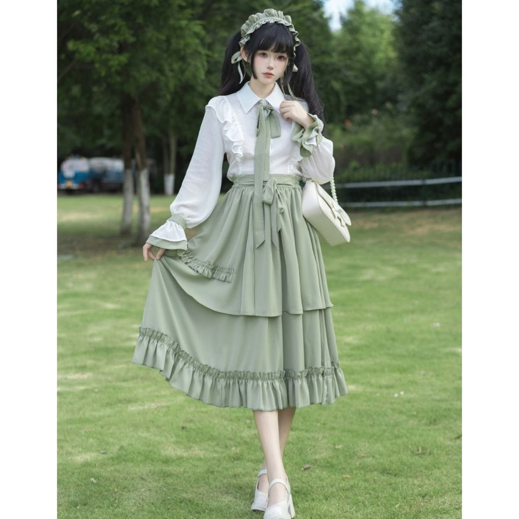 Sophisticated Green Long Skirt Outfit