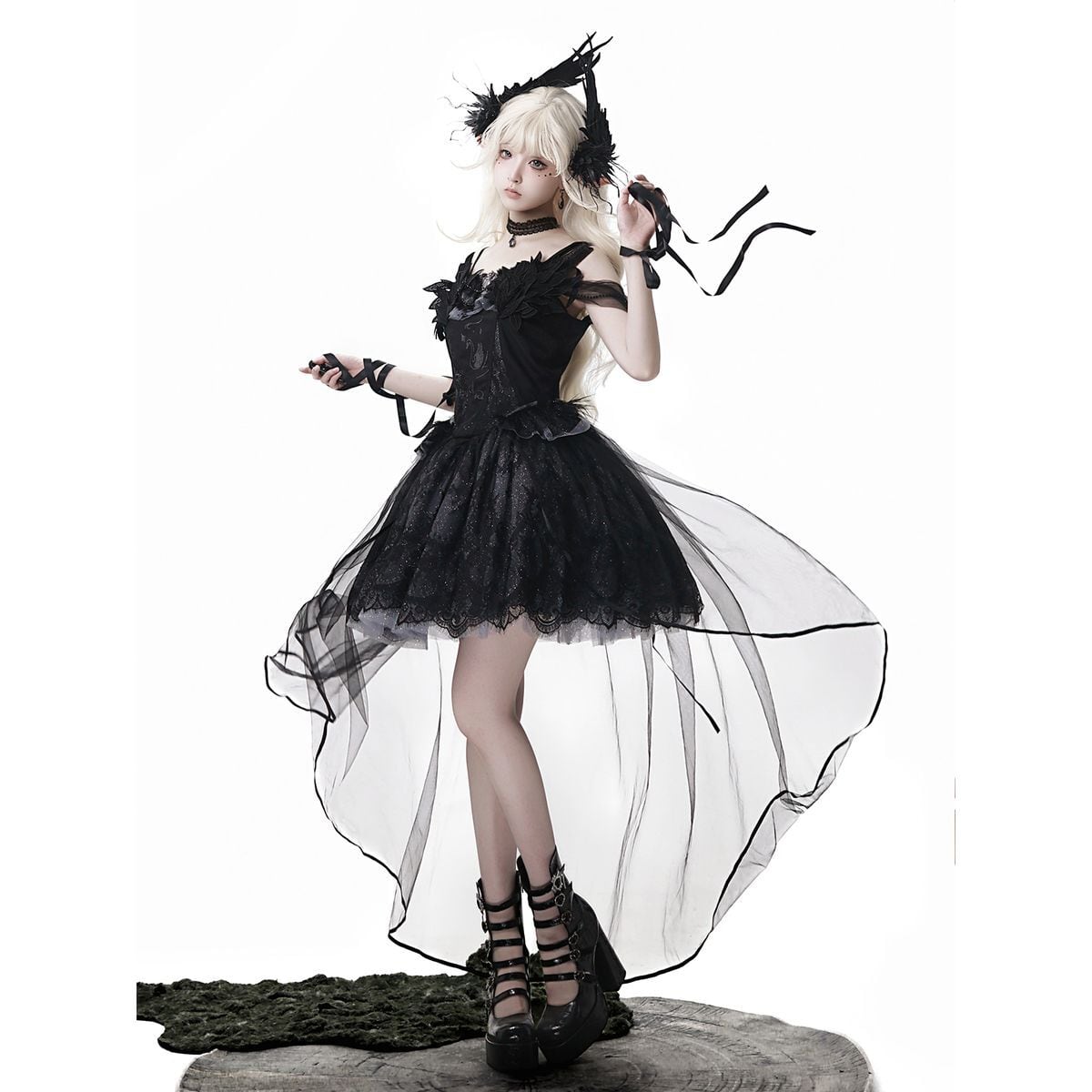 Elegant Gothic Lace Off-Shoulder Ensemble