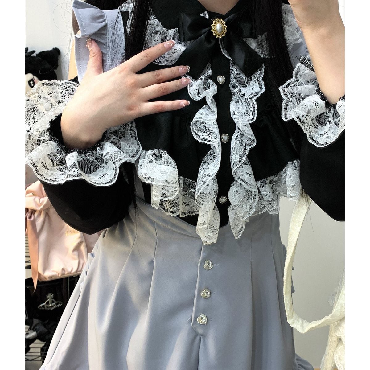 Jirai-kei Long Sleeve Open Shoulder Blouse