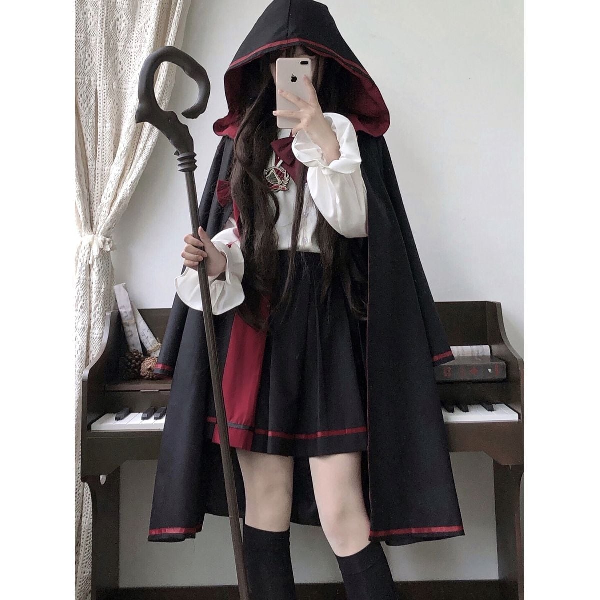 Wizard Academy Cape Outfit