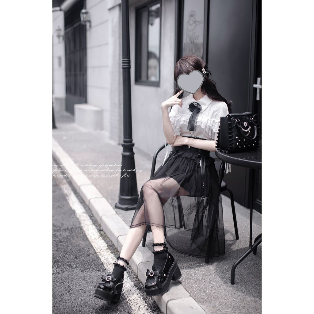 Jirai-kei Black Sheer Skirt Outfit