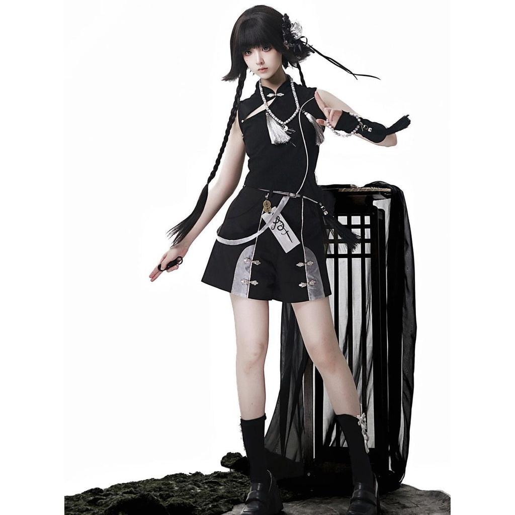 Stylish Cape Shorts Set