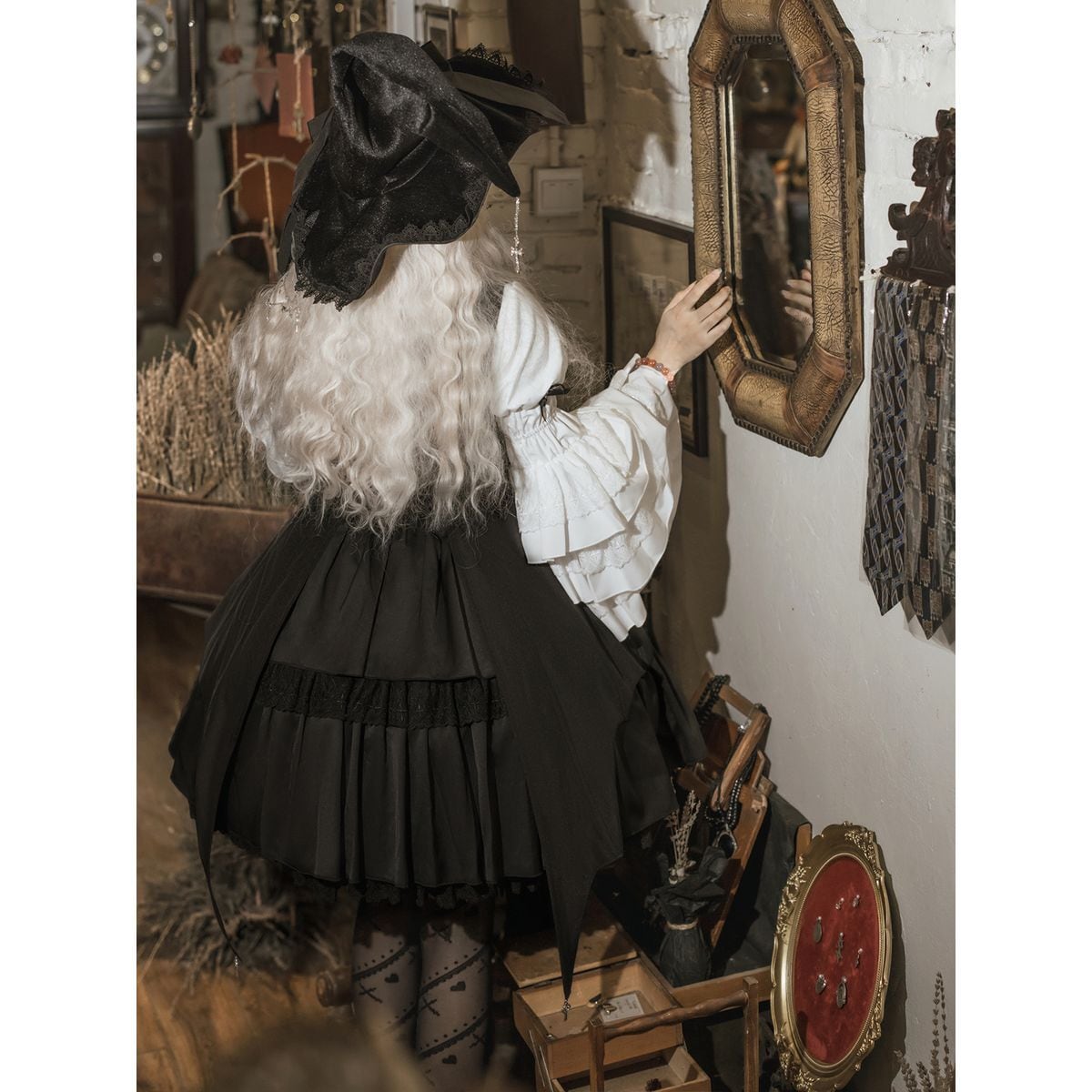 Gothic Frill Set with Princess Sleeves