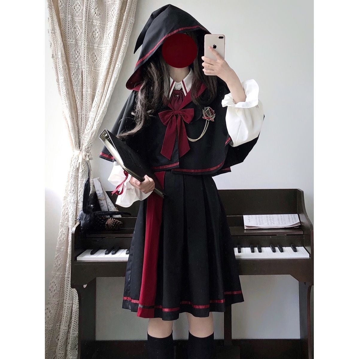 Wizard Academy Cape Outfit