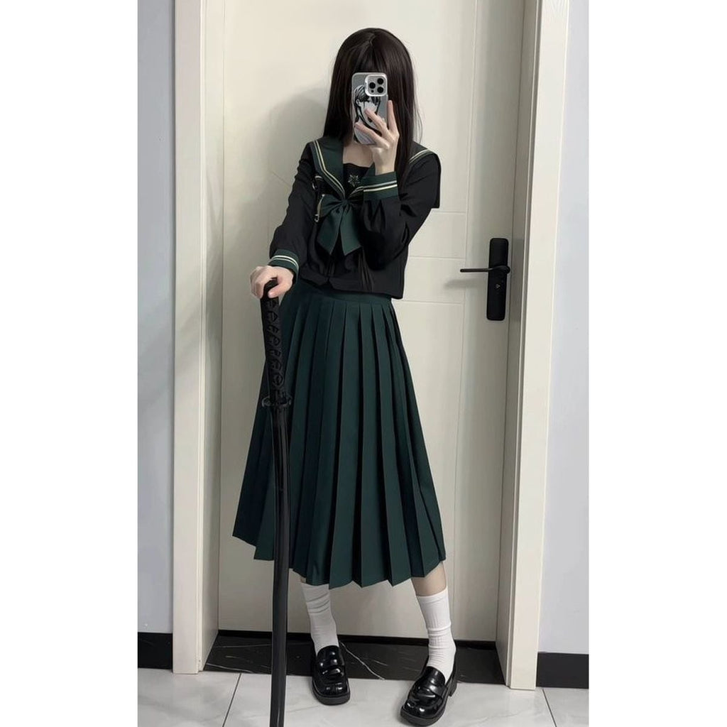 Green x Black School Uniform Ensemble