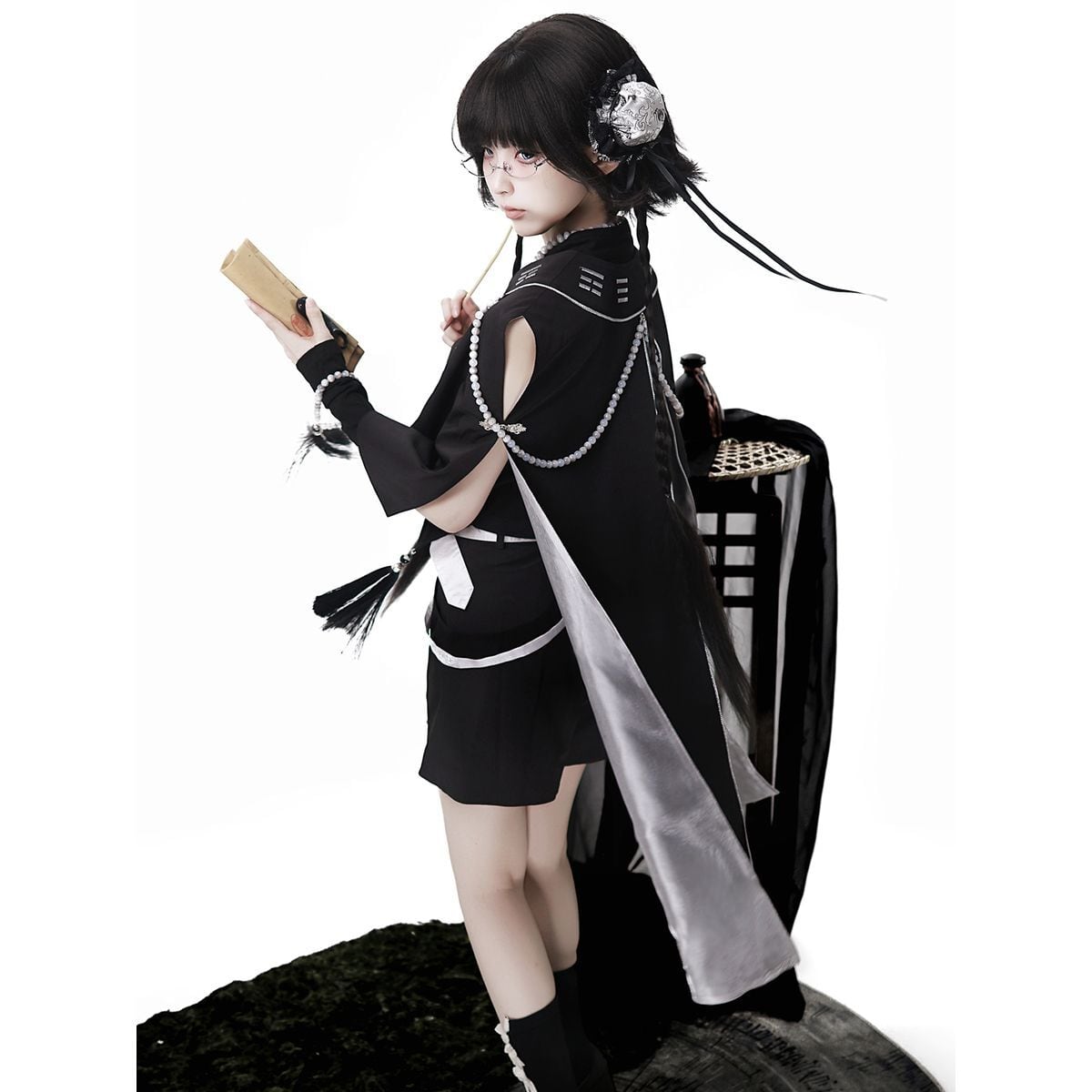 Stylish Cape Shorts Set