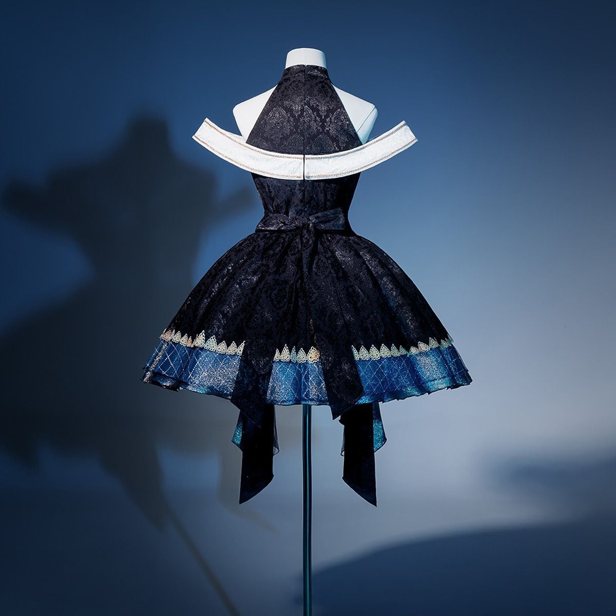 Charming Classical Shoulder-Baring Dress