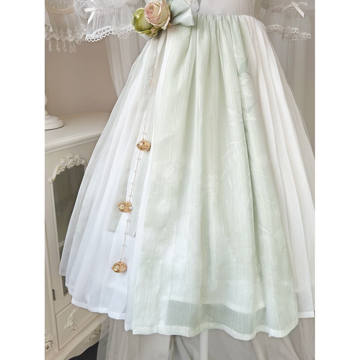 Charming Floral Lace Dress Ensemble