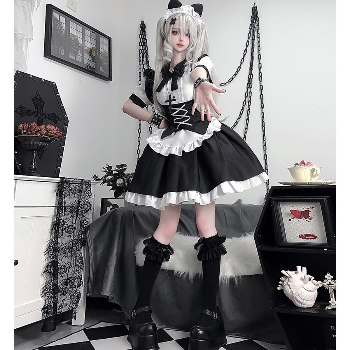 Gothic Lace-Up Frill Maid Dress