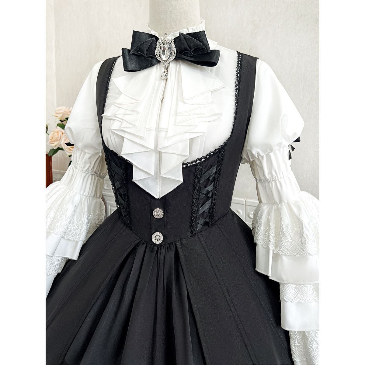 Gothic Frill Set with Princess Sleeves