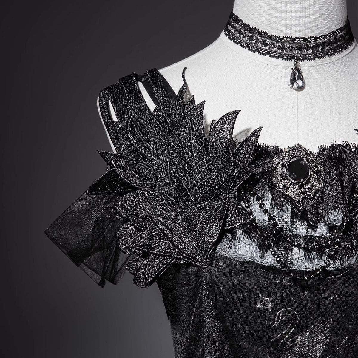 Elegant Gothic Lace Off-Shoulder Ensemble