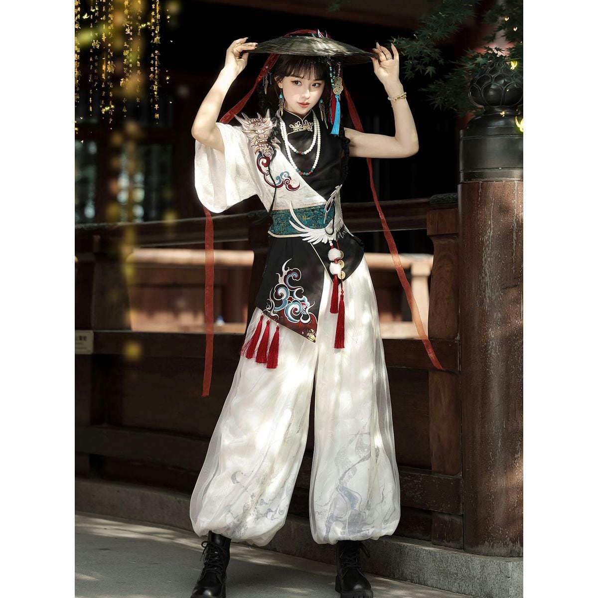 Asymmetrical Oriental-Inspired Set