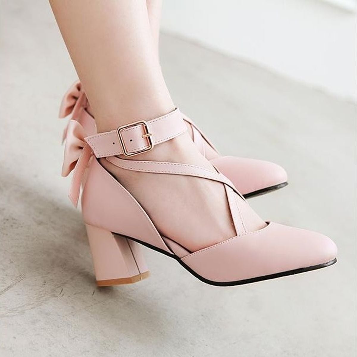 Back Ribbon Cross-Strap Pumps