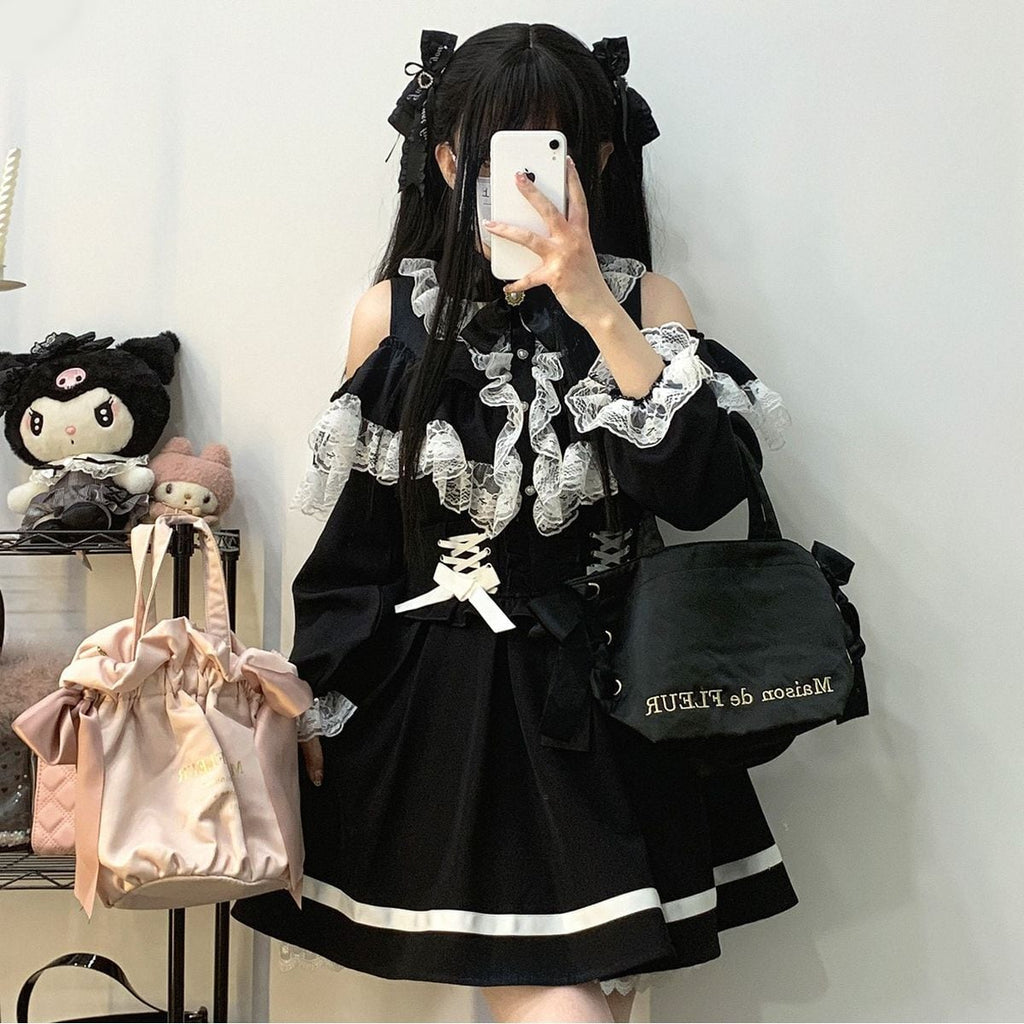 Jirai-kei Long Sleeve Open Shoulder Blouse