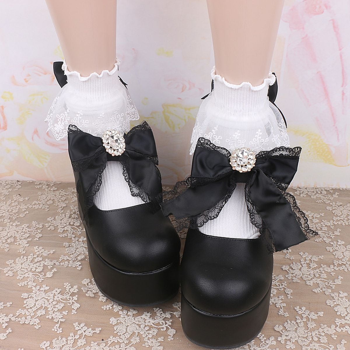 Heart Charm Socks with Back Ribbon