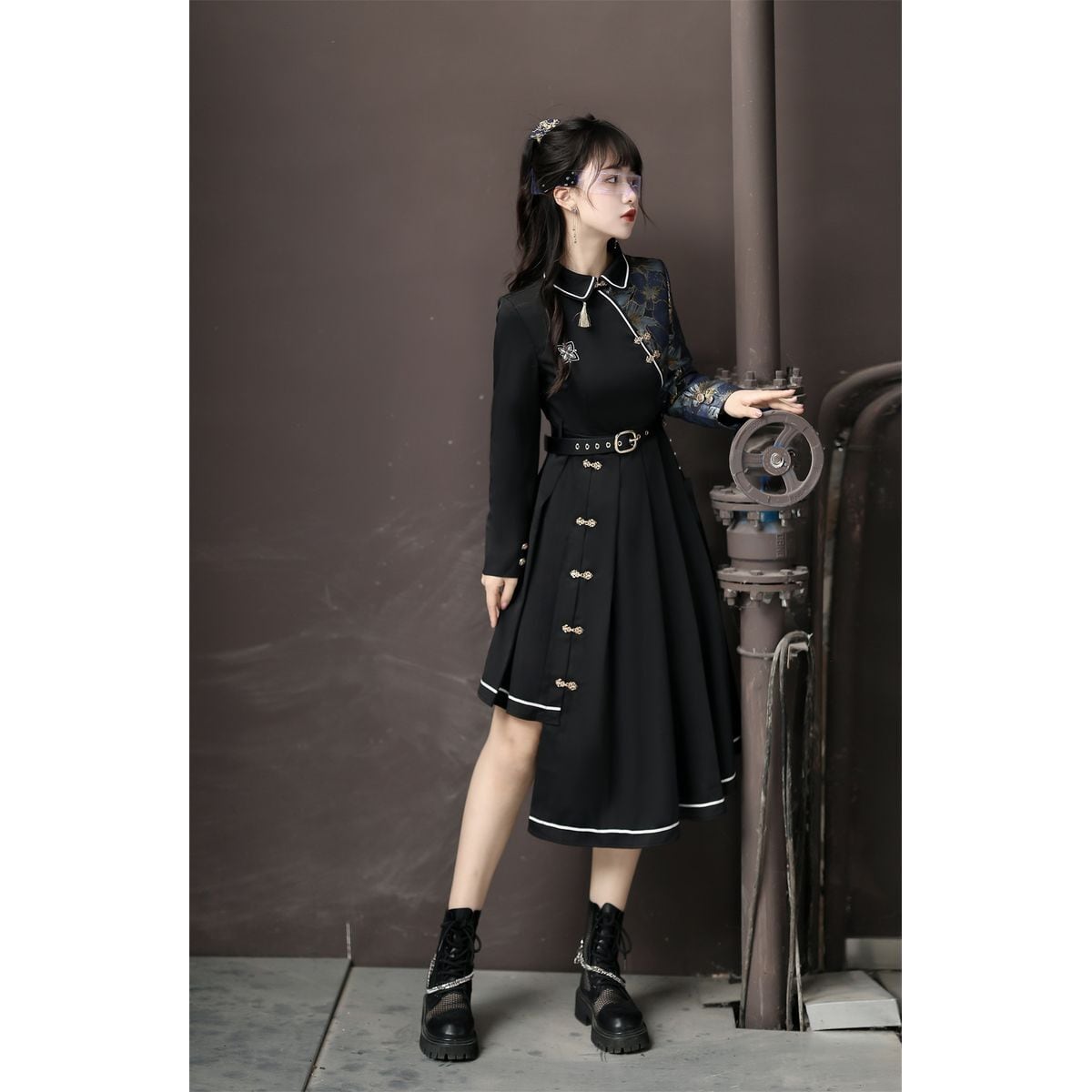 Stylish Asymmetrical Oriental Dress