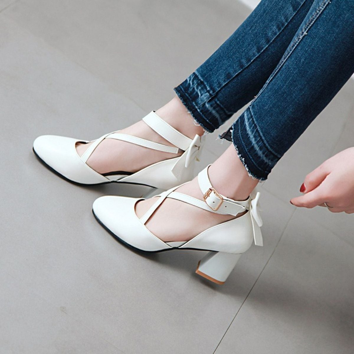 Back Ribbon Cross-Strap Pumps