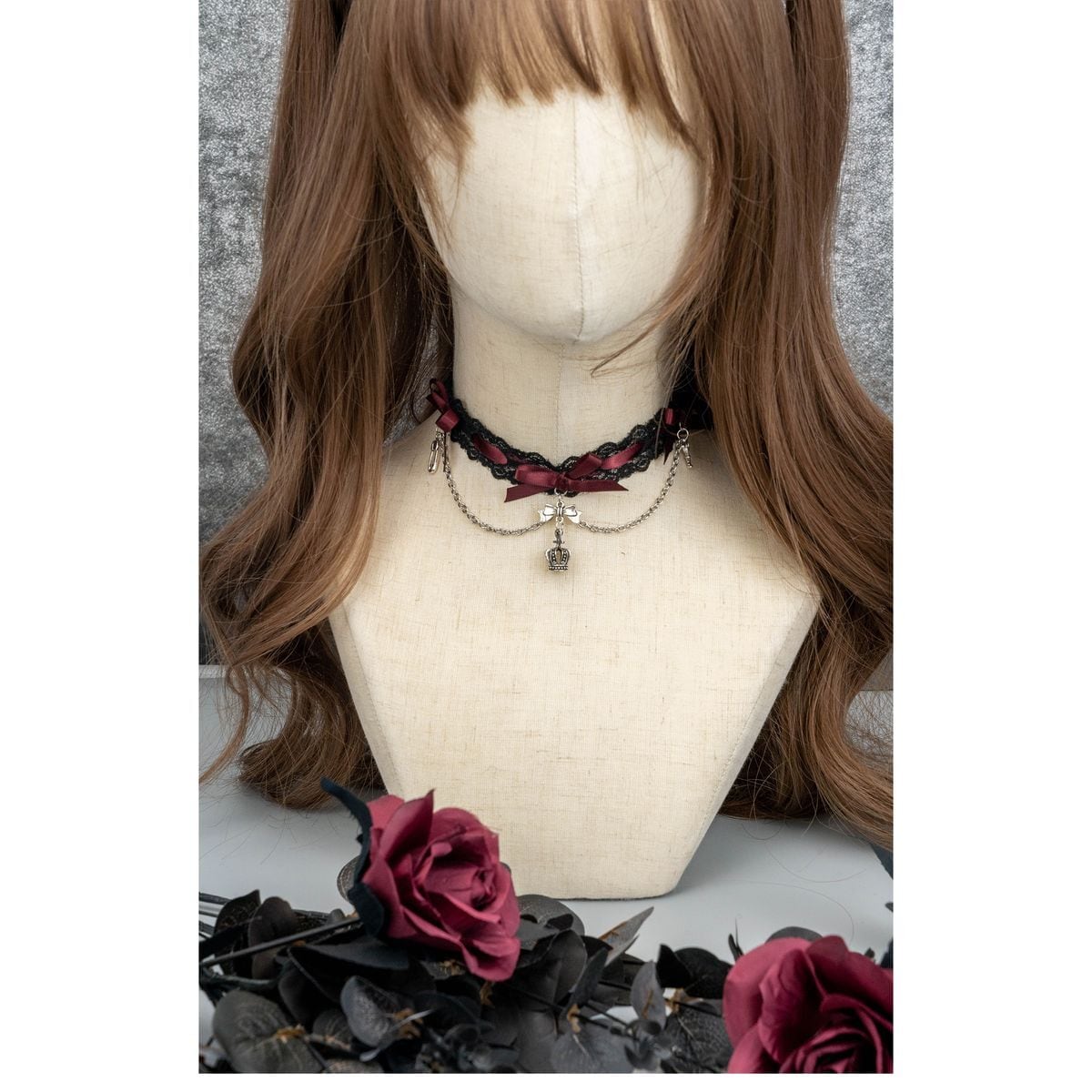 Crown Charm Ribbon Choker