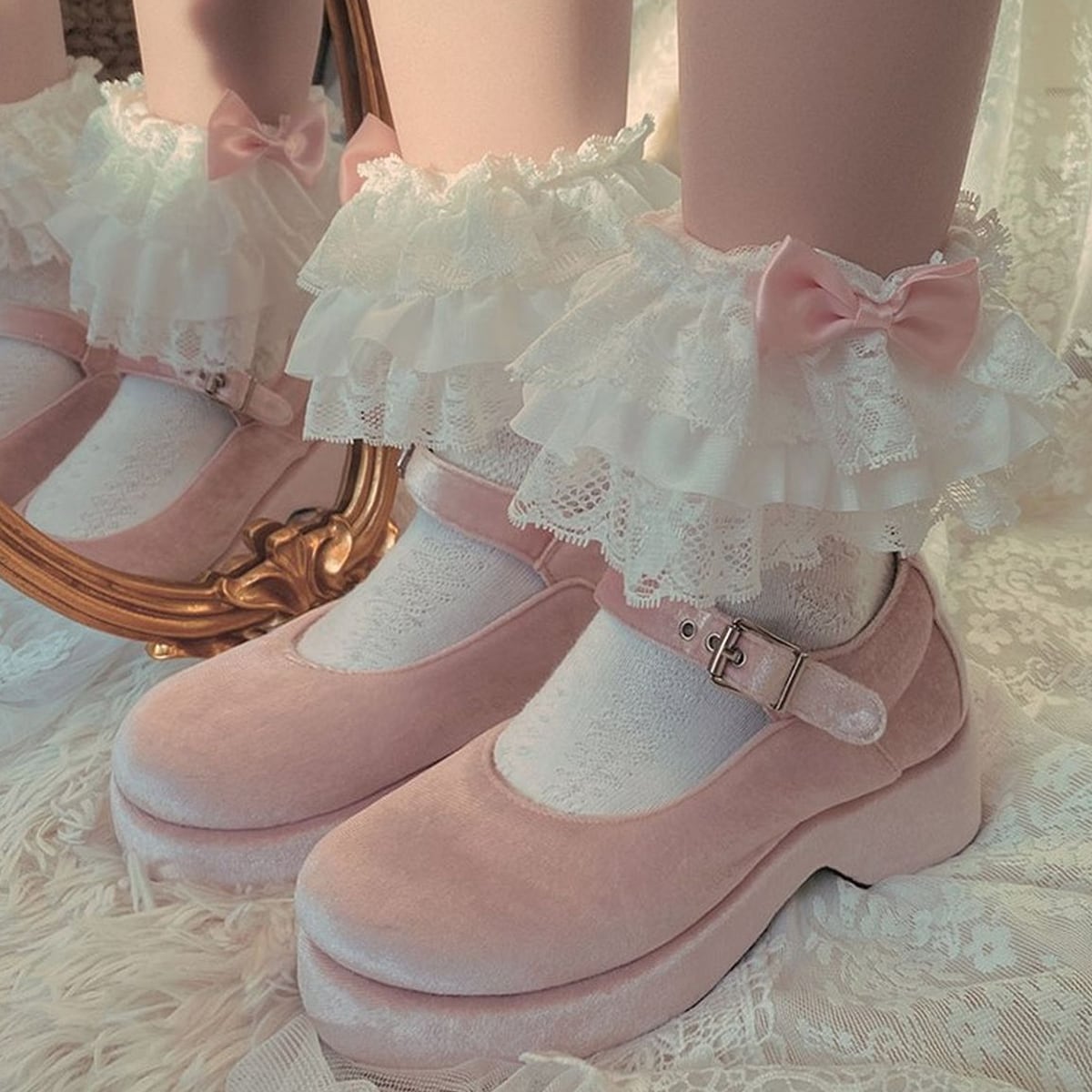 Sweet Ruffle-Top Lolita Ankle Socks