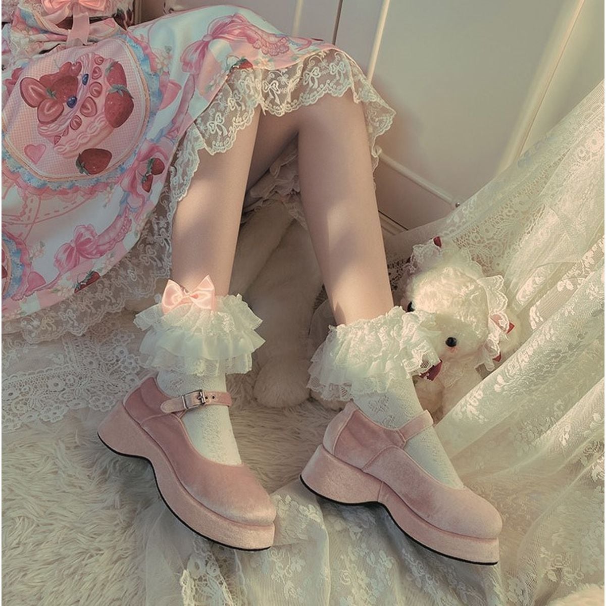 Sweet Ruffle-Top Lolita Ankle Socks