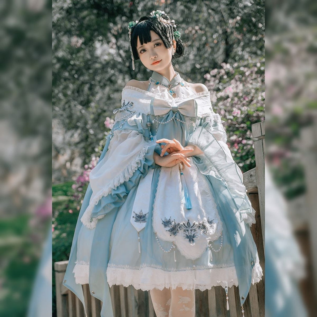 Whimsical China Blossom Set