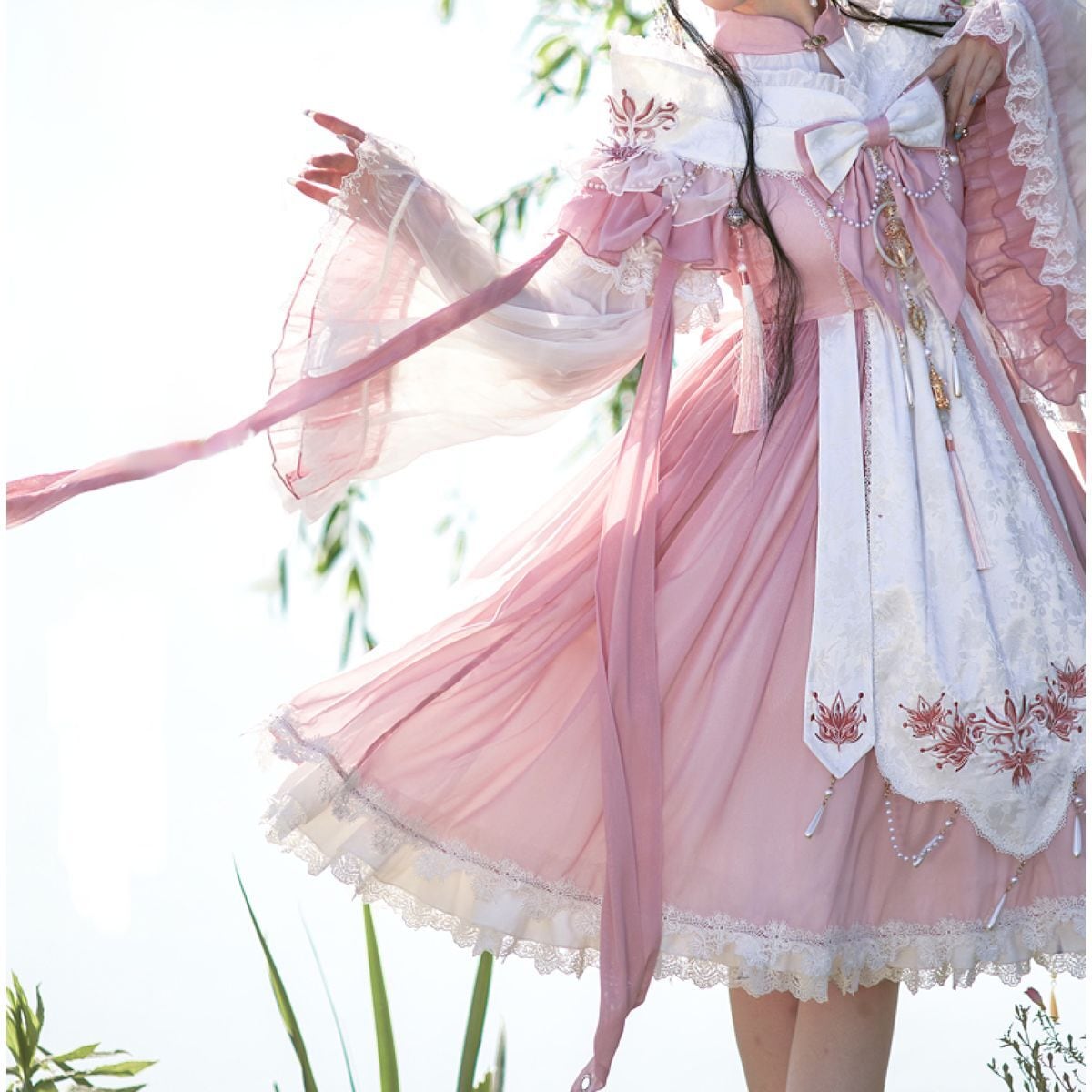 Whimsical China Blossom Set