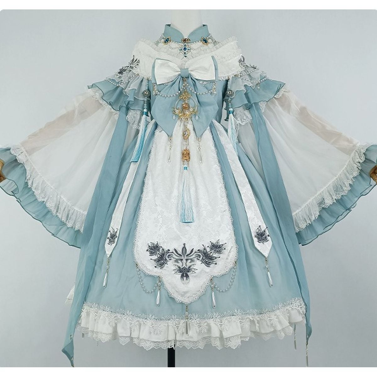 Whimsical China Blossom Set