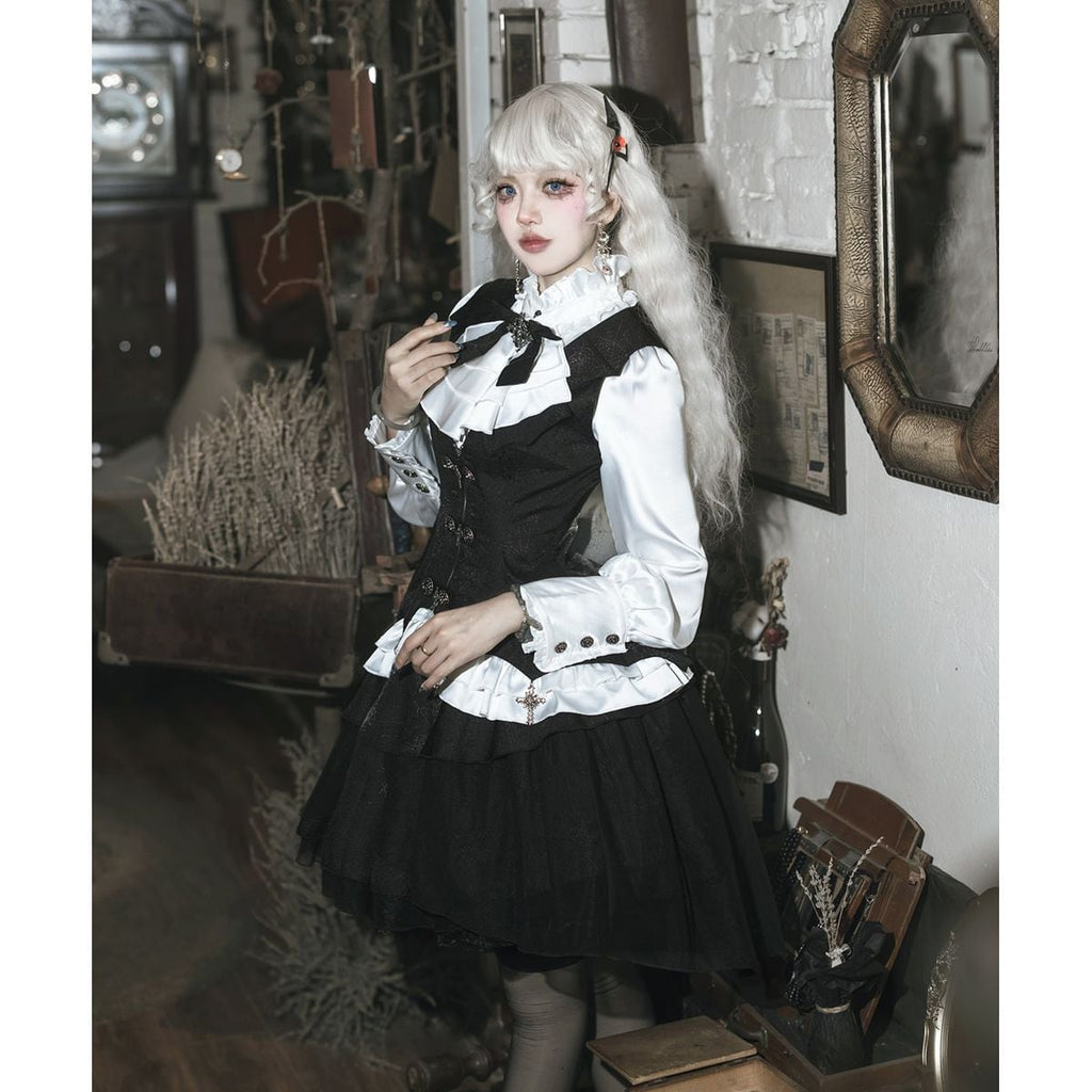 Gothic Elegance Ensemble