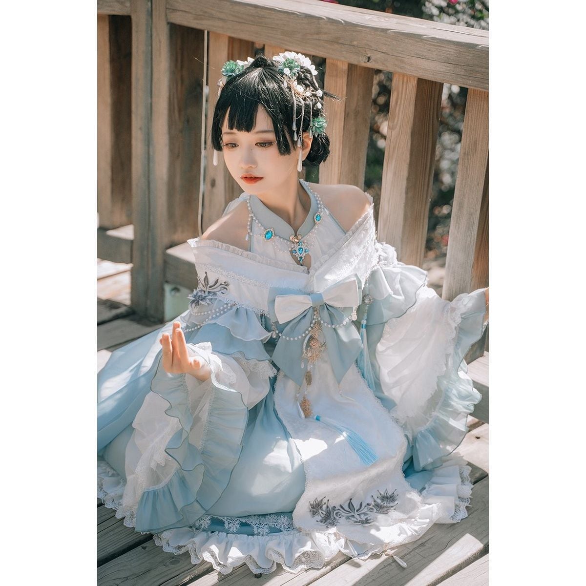 Whimsical China Blossom Set