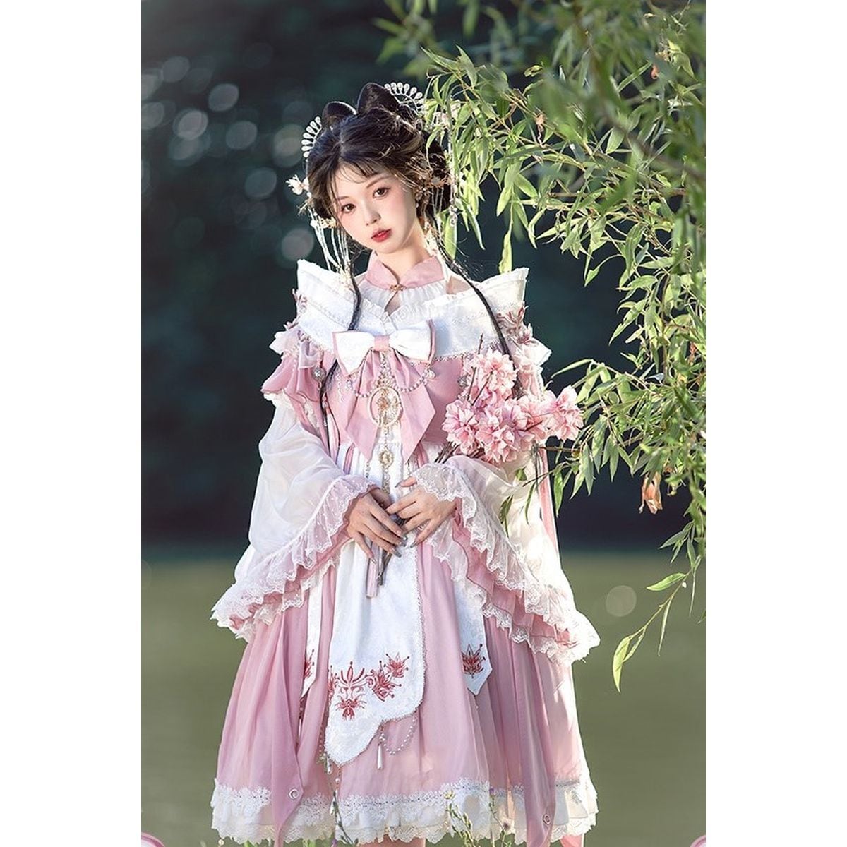 Whimsical China Blossom Set