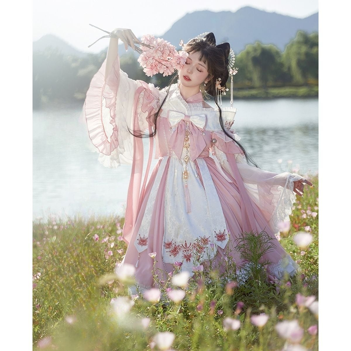 Whimsical China Blossom Set