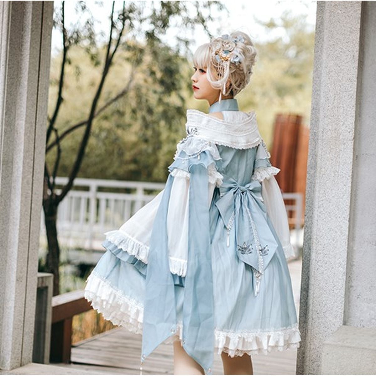 Whimsical China Blossom Set