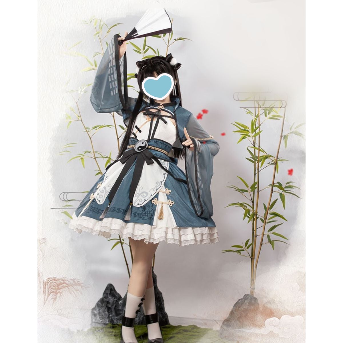 Elegant Eastern Fantasy Outfit